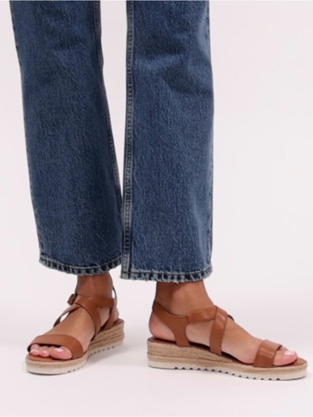 Lucky Brand Women’s Trianna Leather Wedge Sandal, Brown, Size 7.5